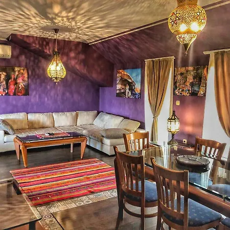 Designer Bohemian Studio Apartment Plovdiv